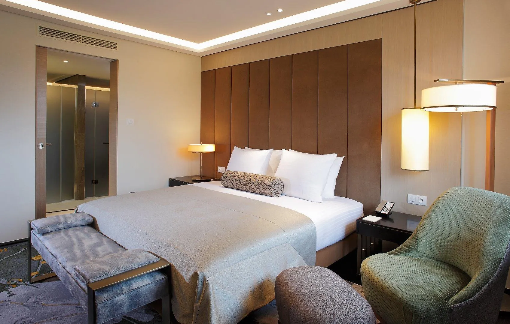 *****  Tangla Hotel Brussels Kraainem België